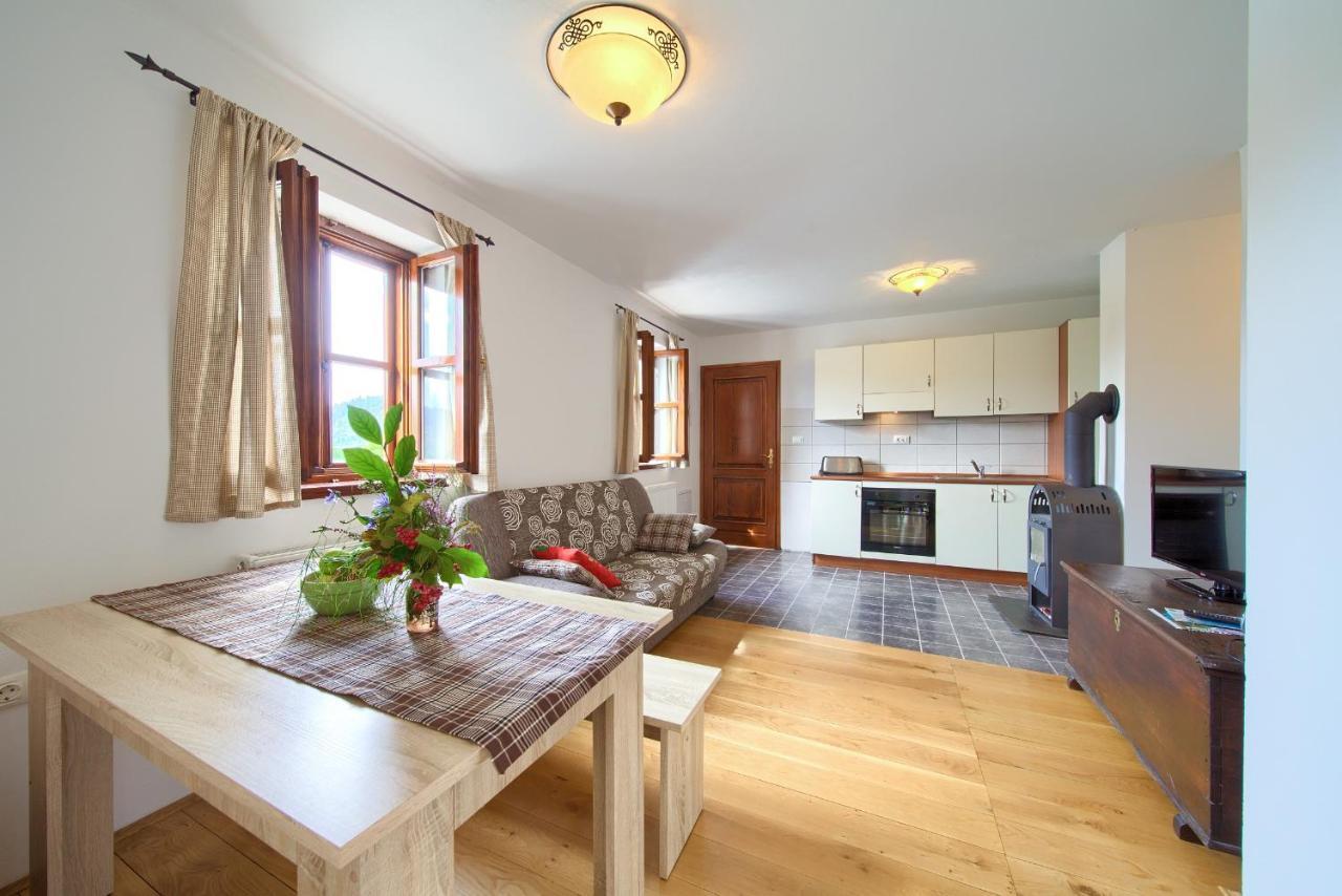 Apartmani Belvedere Fuzine Luaran gambar